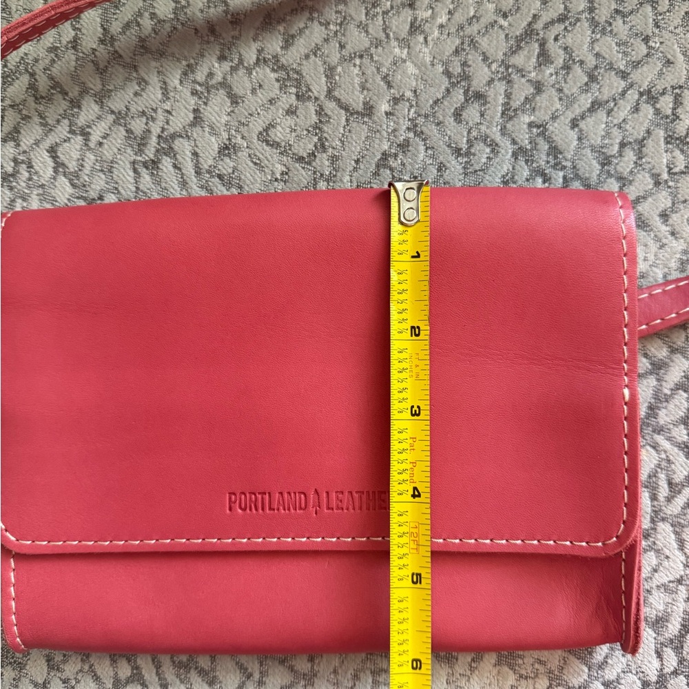 Portland Leather Goods Basic Belt Bag in Tulip (Retired Color!) - Picture 7 of 7